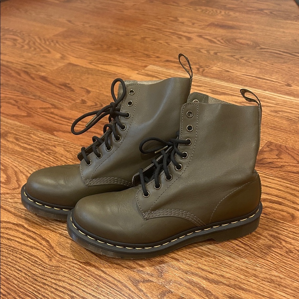 Dr. Marten Olive Lace-Up Combat Boots